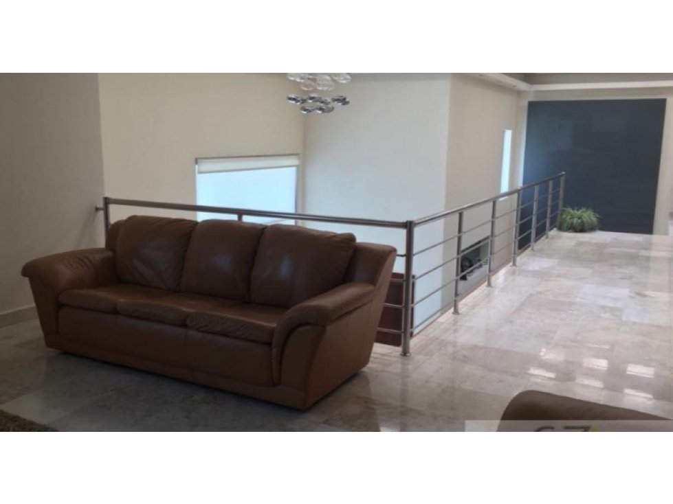 Venta de Residencia en Club de Golf Pachuca con vista al campo — foto 3