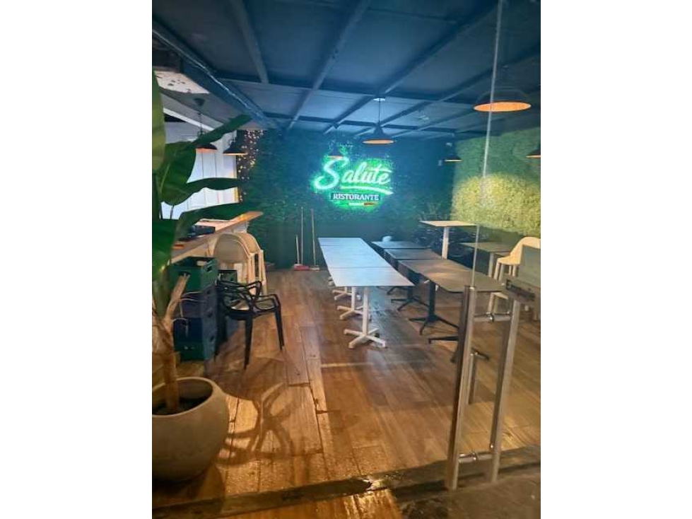 VENTA RESTAURANTE ITALIANO COMPLETAMENTE EQUIPADO FUNCIONANDO LT, - 2