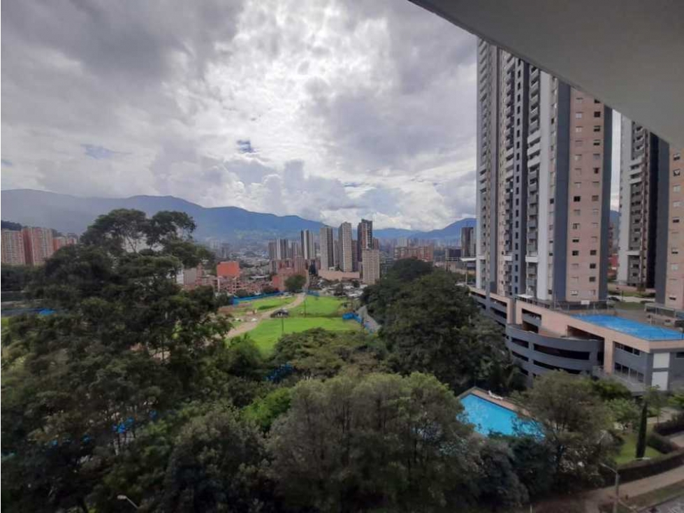Venta Sabaneta, zona plana, 90 m², 3 alcobas, 1 parqueadero, unidad — foto 6