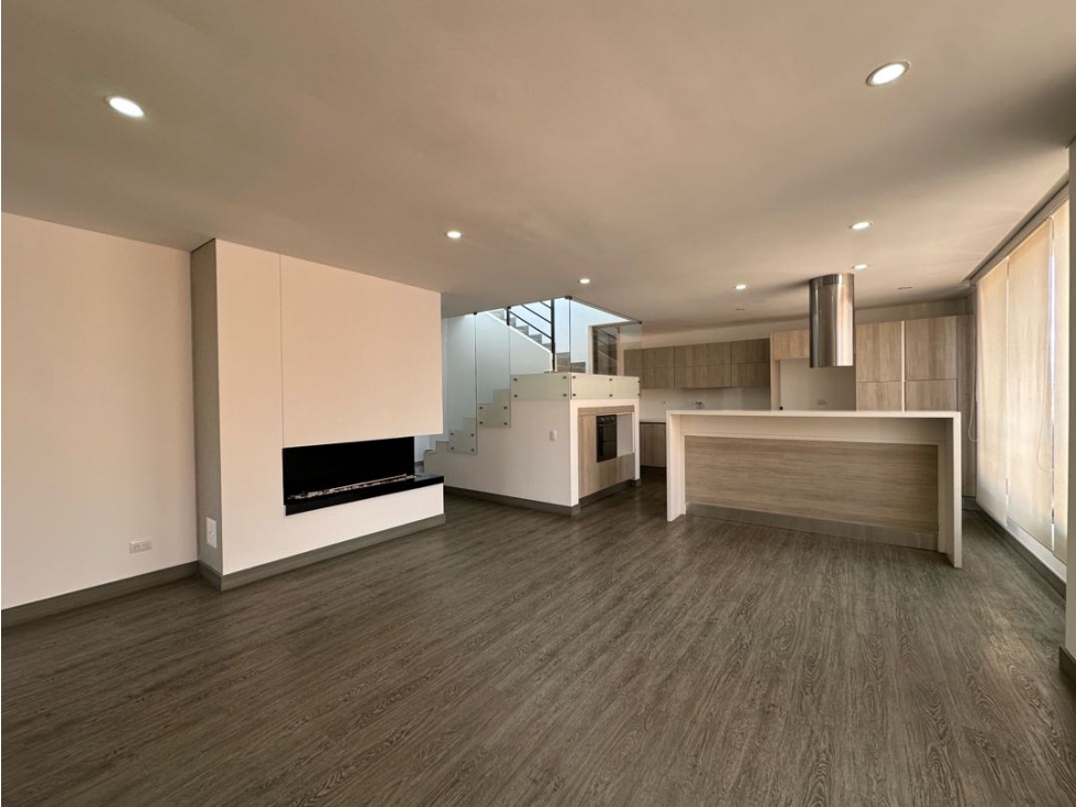 VENTA san patricio 131 metros mas terraza 2 habs Bogotá colombia — foto 2