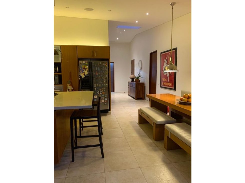 VENTA SANTA BARBARA ALTA 400MT+150JARDIN $4.500M - 5