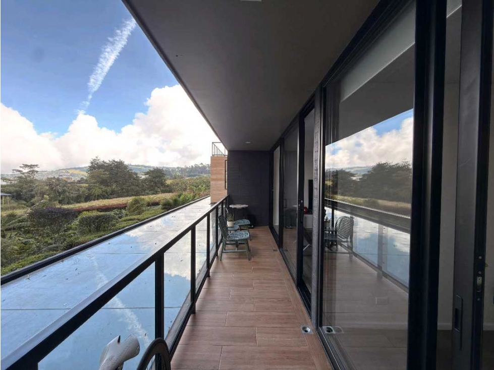 Venta Suite Alto de las Palmas Permiso Hotelero