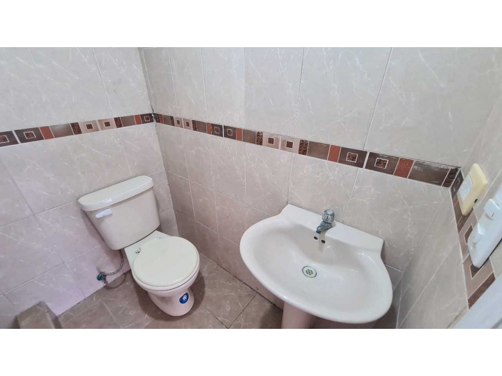 VENTA SUITE, EDIFICIO SEGURO, PLAYA ATACAMES, ESMERALDAS - 6