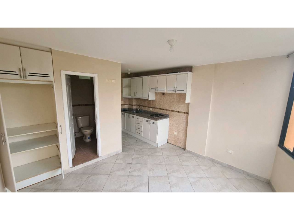 VENTA SUITE, EDIFICIO SEGURO, PLAYA ATACAMES, ESMERALDAS - 2