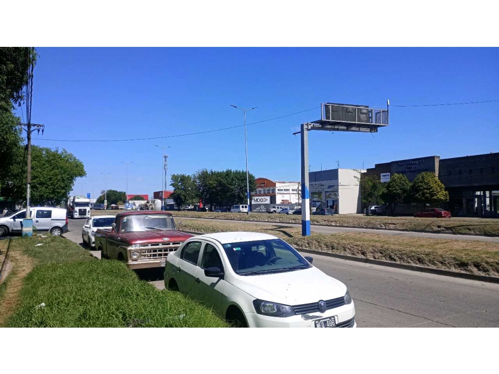 Venta Taller/Deposito Av.Champagnat 3600. — foto 2