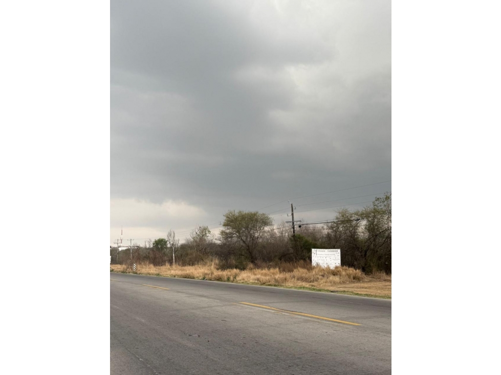 VENTA TERRENO 42,352 M2 CARRETERA CADEREYTA - ALLENDE - 6