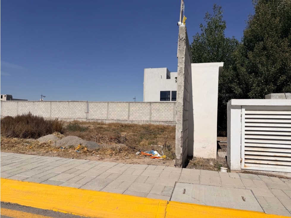 Venta Terreno Comercial 276m² afuera de Fracc Rosso Blvd Las Torres