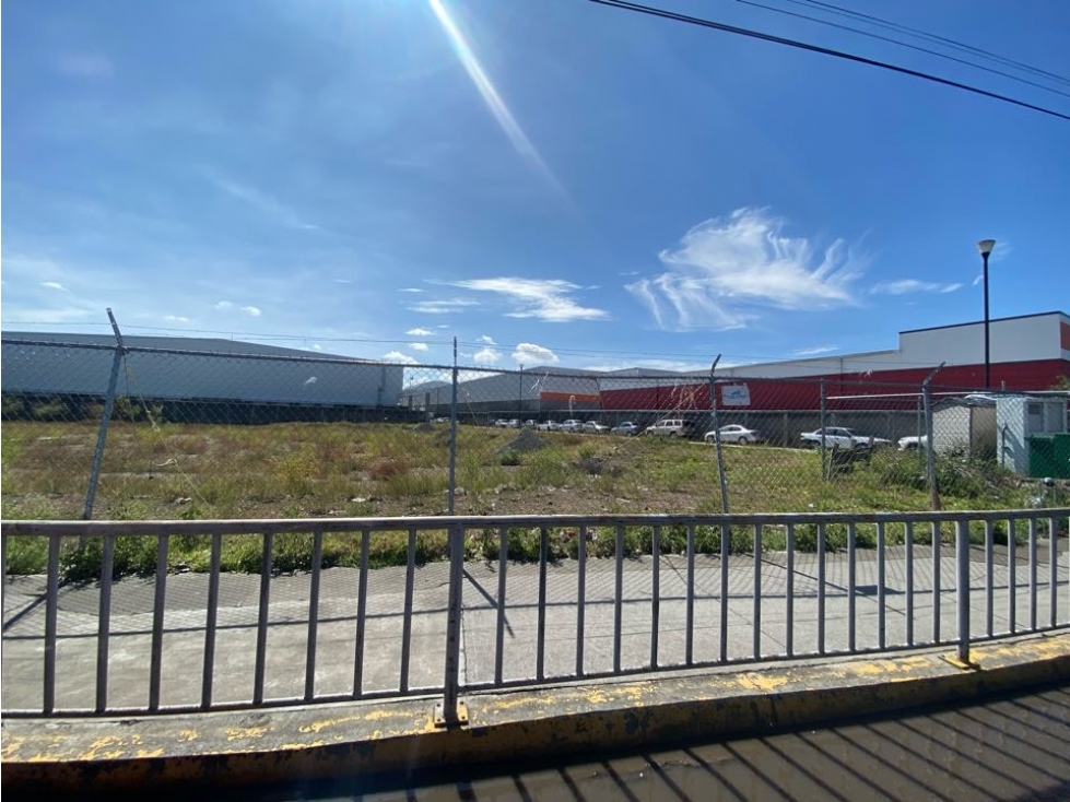 Venta de Terreno Comercial en Blvd. Nuevo Hidalgo, 2,508 m² — foto 6