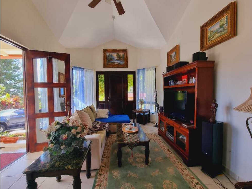 VENTA TERRENO CON CASA EN ALTOS DEL MARIA 1000M2 - 6