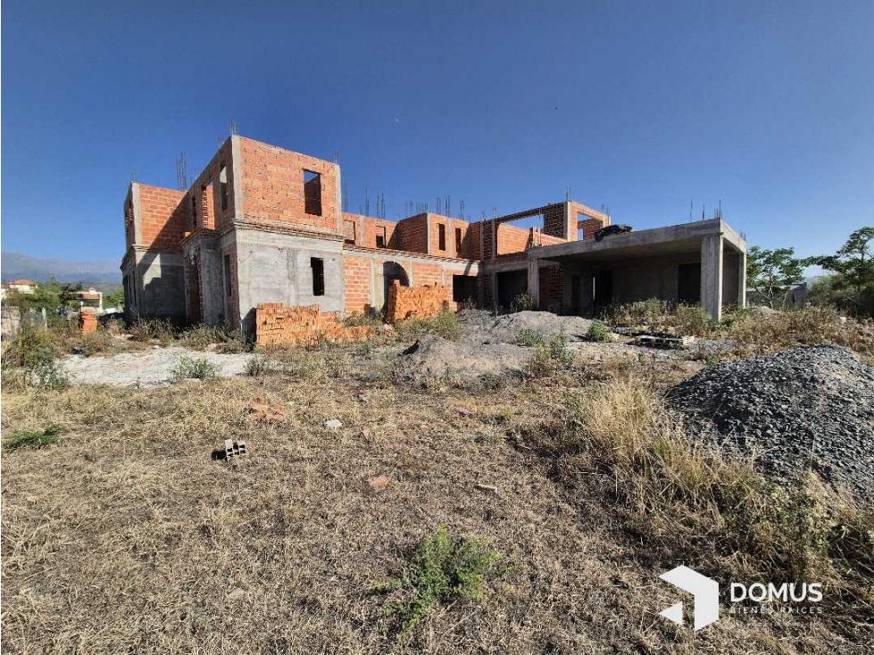 VENTA TERRENO CON CONSTRUCCION EN BARRIO LAS QUINTAS — foto 6