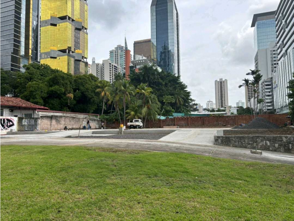 VENTA TERRENO DE 1750 MT2. DETRAS DE SOHO MALL LT - 1