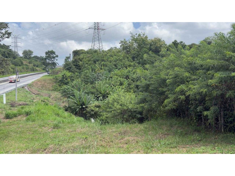 VENTA TERRENO EN AUTOPISTA PANAMA-COLON 38HÁ GRAN OPORTUNIDAD NRR - 4