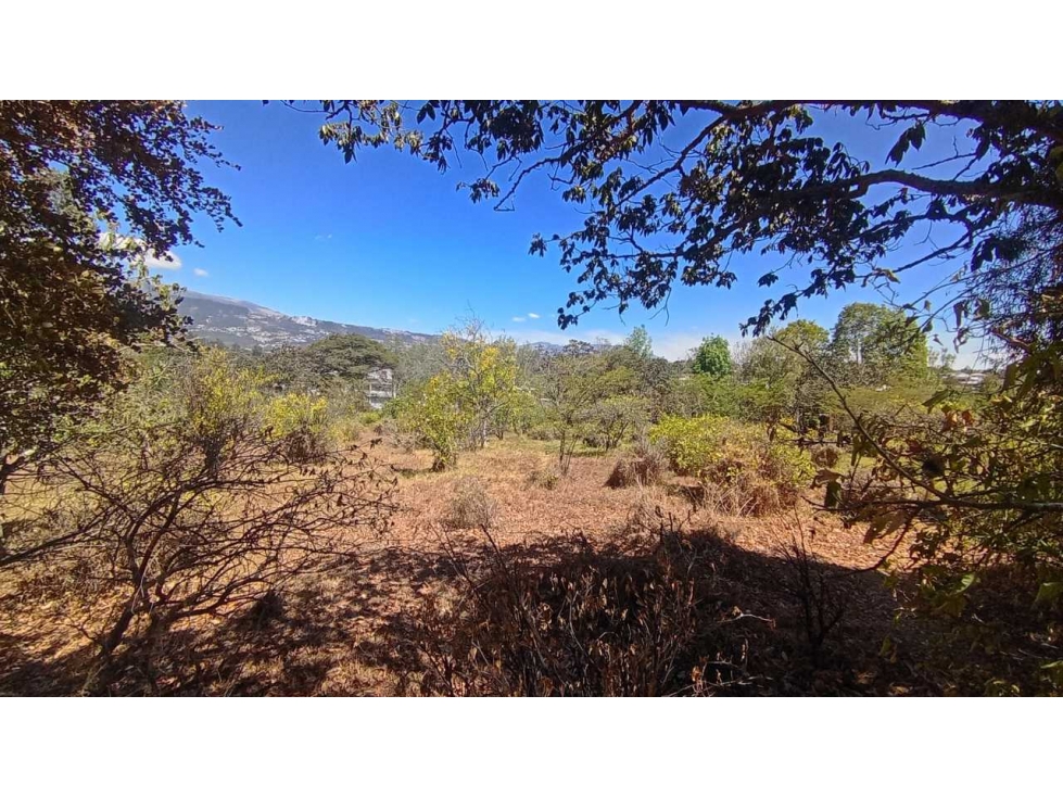 Venta Terreno Tumbaco, con 10.997 m² con fácil acceso al Chaquiñan