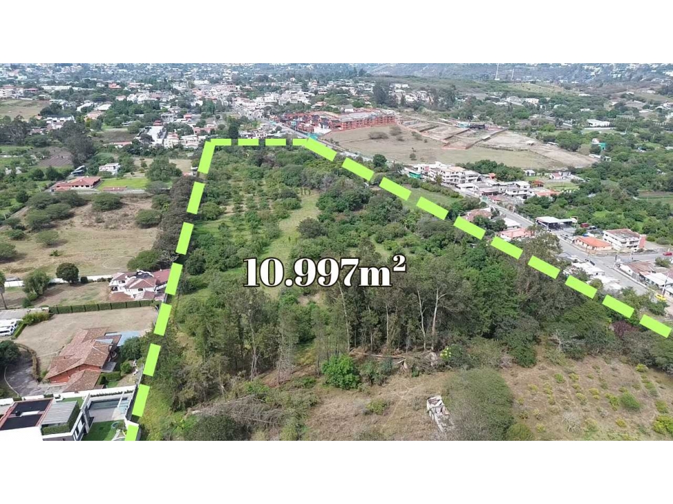 Venta Terreno Tumbaco, con 10.997 m² con fácil acceso al Chaquiñan