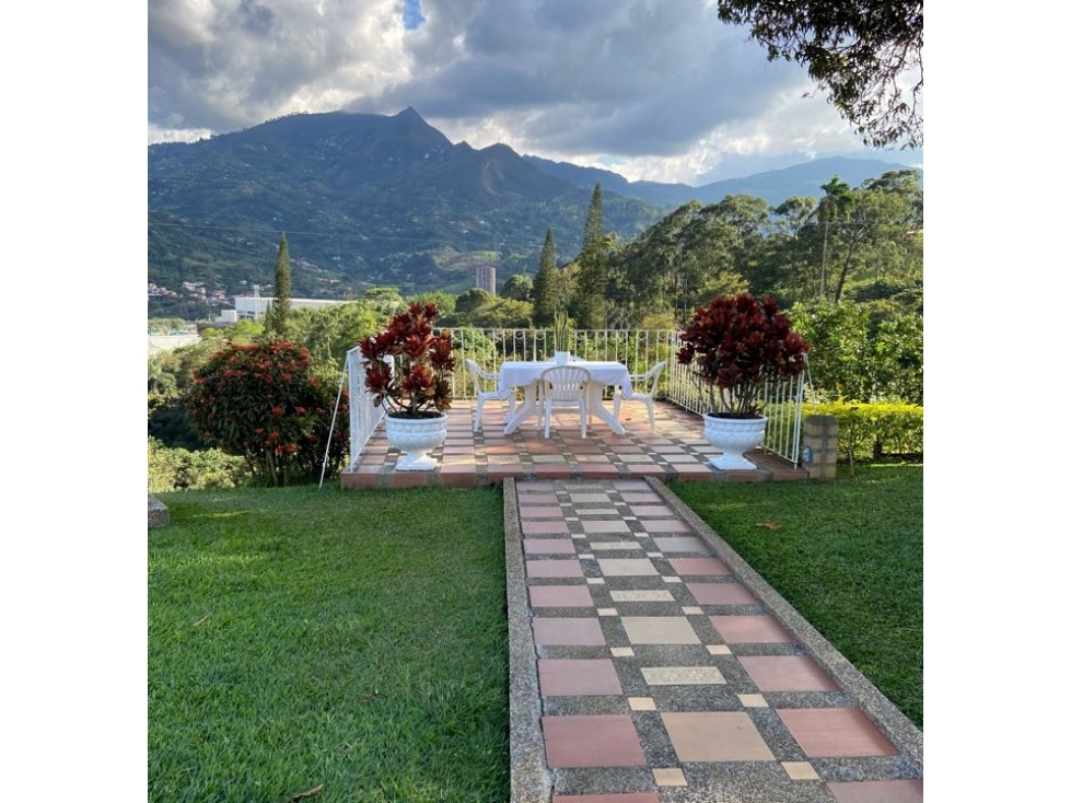 VENTA TRADICIONAL CASA FINCA EN COPACABANA — foto 6