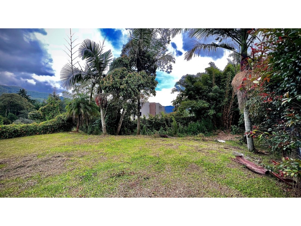 Venta Lotes Casas Separadas con Jardin Unidad Cerrada El Retiro — foto 4