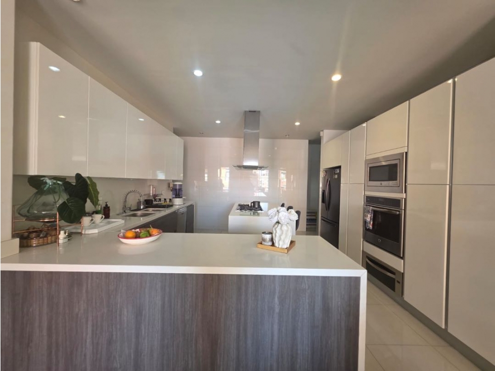 VENTA. USAQUEN. RESERVA DE LA SIERRA. 200 m2 — foto 2