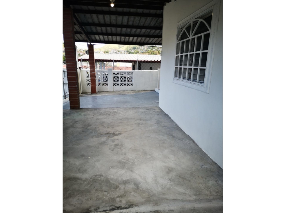 VENTA Y ALQUILER DE CASA EN LINDA VISTA - TUMBA MUERTO 200M2 JP — foto 3