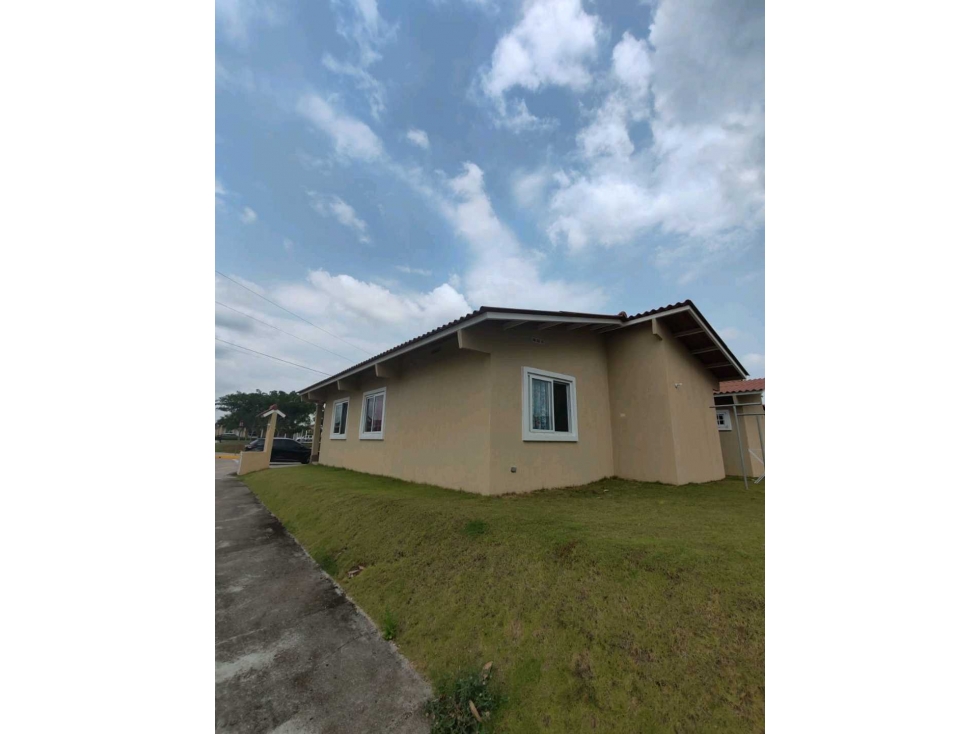 VENTA Y ALQUILER DE CASA PH PALERMO VÍA TOCUMEN GRAN TERRENO — foto 4