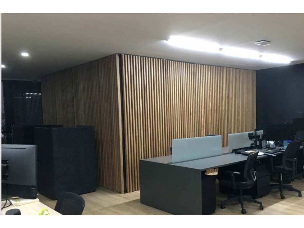 *Venta y Alquiler de oficina sector Interplaza* * — foto 3