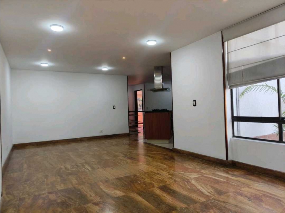 Venta o Arriendo Apartamento Santa Barbara, Bogotá