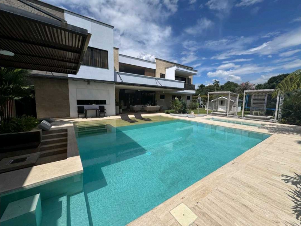 Venta y Renta casa campestre Cerritos Pereira