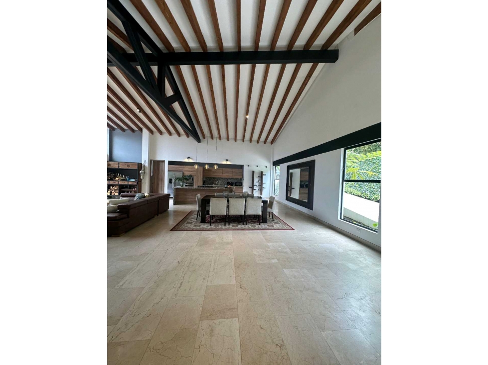 Venta Casa unidad Palmas variante JMC