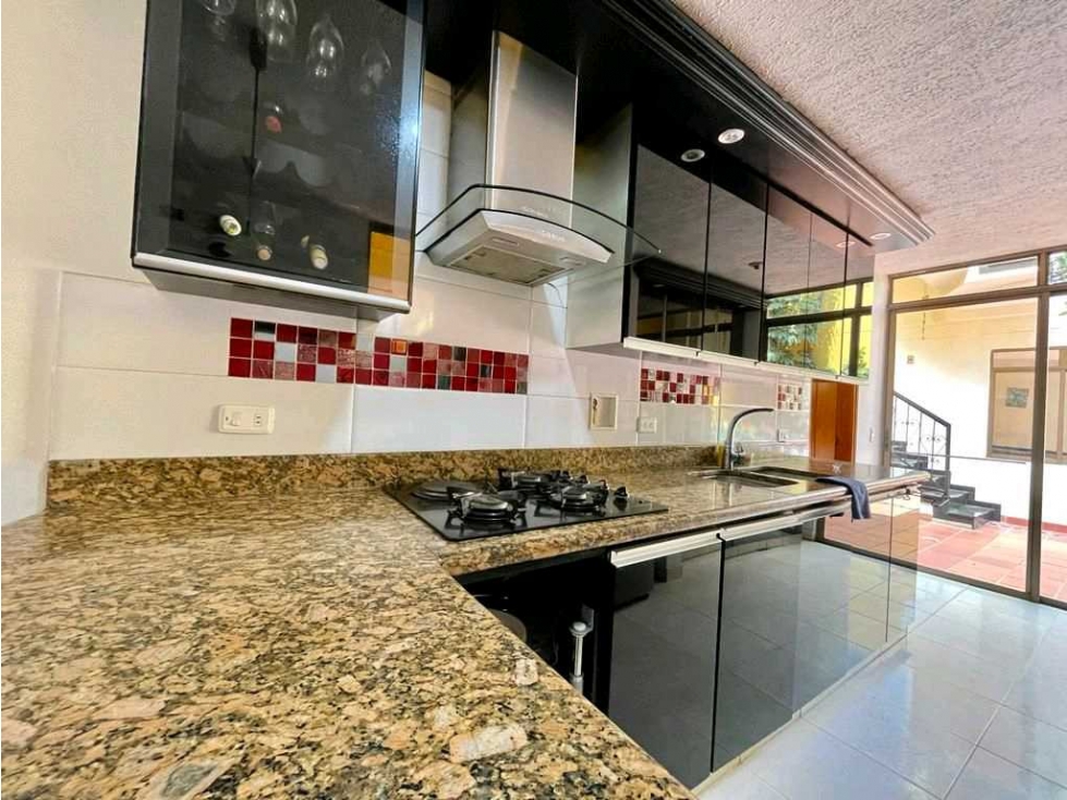 VENTA Y RENTA DE CASA EN EL SECTOR ESTADIO — foto 3