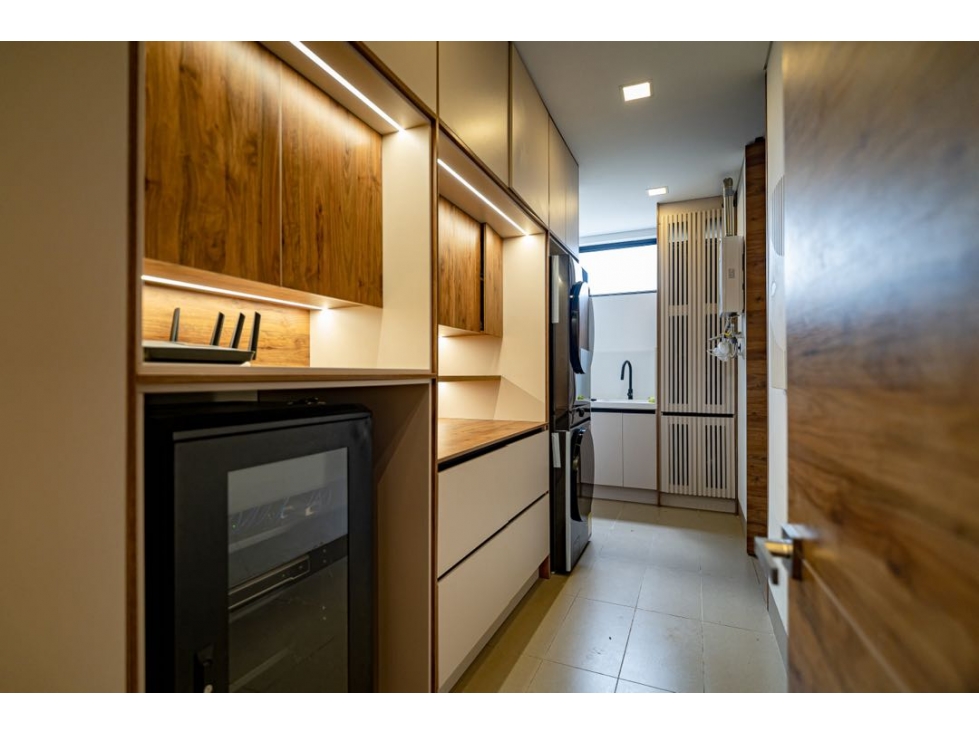 VENTA Y RENTA DE EXCLUSIVA PROPIEDAD EN EL ALTO DE LAS PALMAS 1.770mt2 — foto 6