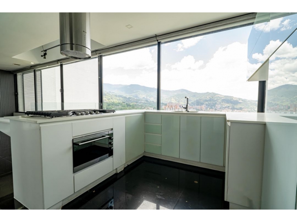 Venta y renta de exclusivo penthouse sector San Lucas - 268,43 MT2 — foto 3