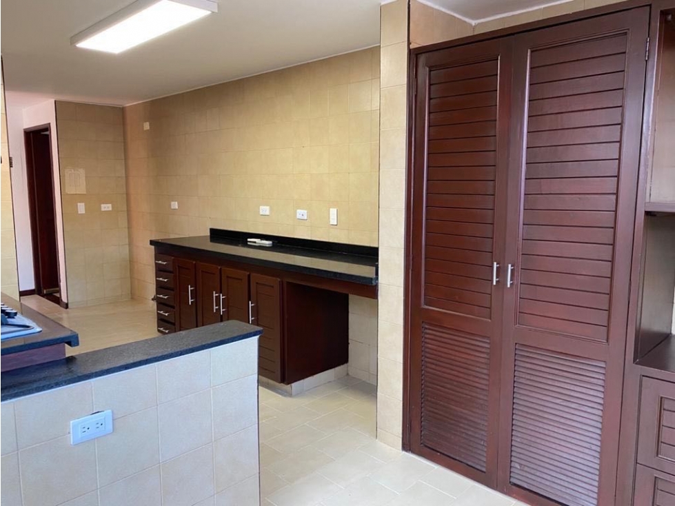 SE VENDE O SE ALQUILA CASA EN CIUDAD JARDÍN MUR — foto 6
