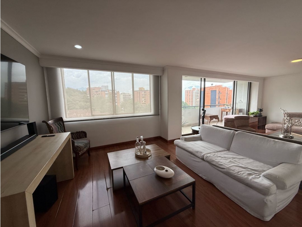 Apartamento cerca a San Lucas, Poblado | 212 m² | venta o arrirendo — foto 4