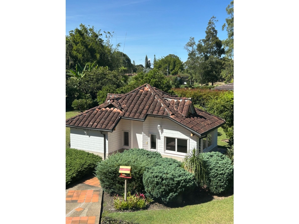 Renta de casa en llanogrande — foto 4