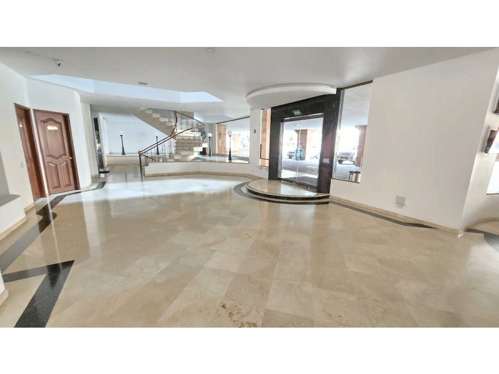 VENTA APARTAMENTO 475m2 ELEGANTE DUPLEX CLASICO SANTA BARBARA