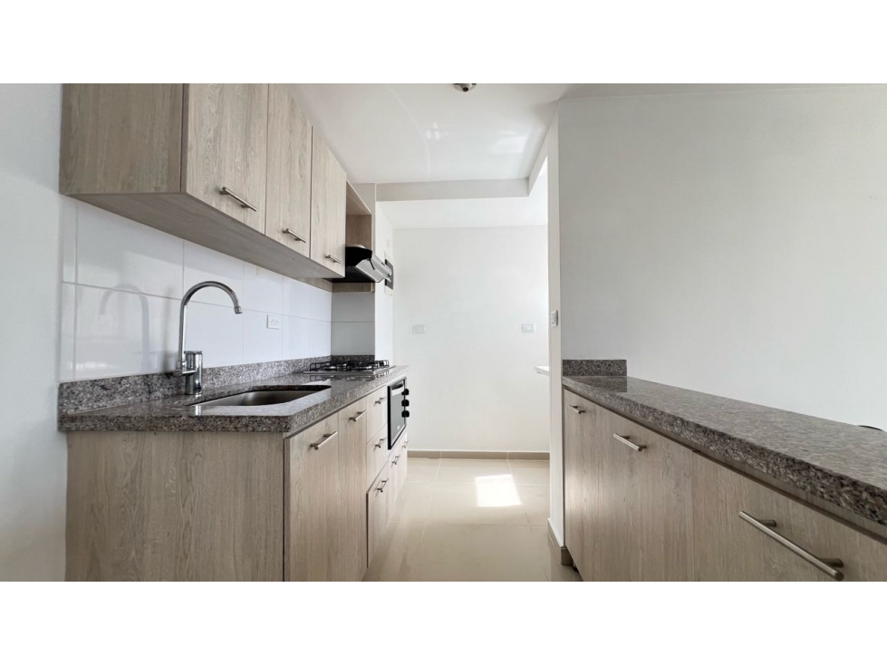 Apartamento en venta en Sabaneta Las Lomitas con vista panorámica — foto 3