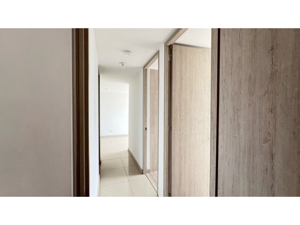Apartamento en venta en Sabaneta Las Lomitas con vista panorámica — foto 6