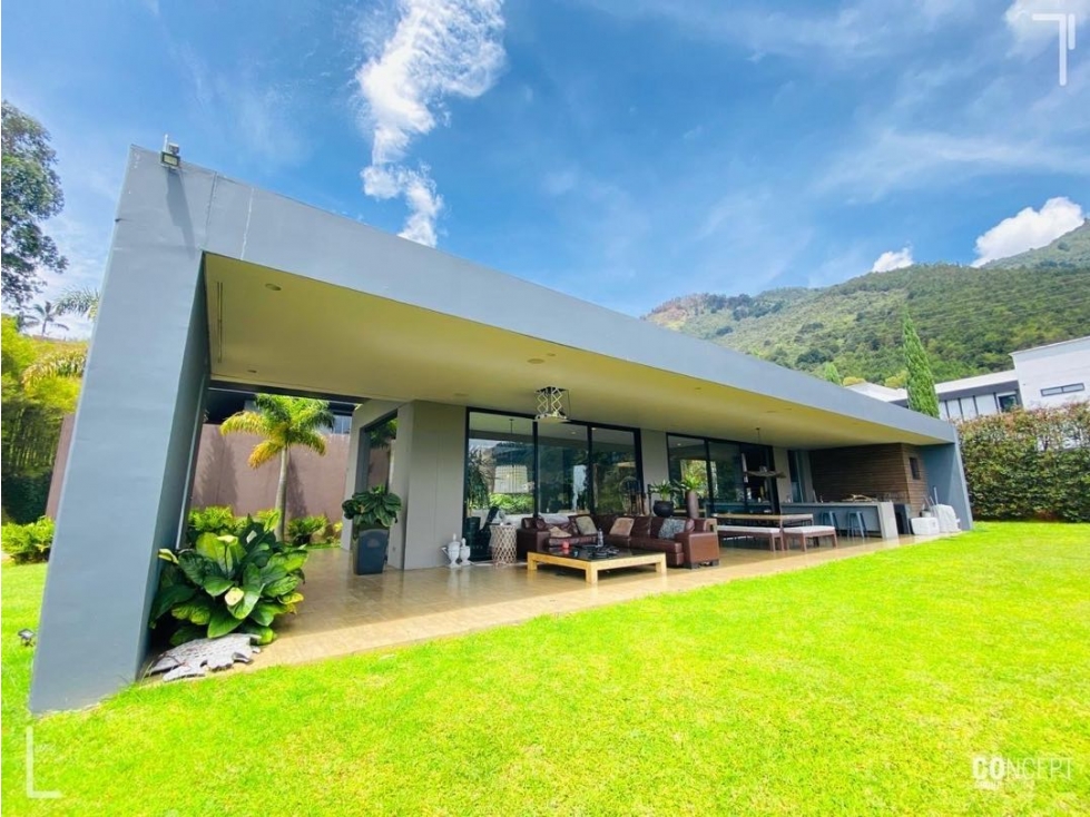 Venta/Arriendo de CASA Campestre en PALMAS parte baja MEDELLÍN - 2
