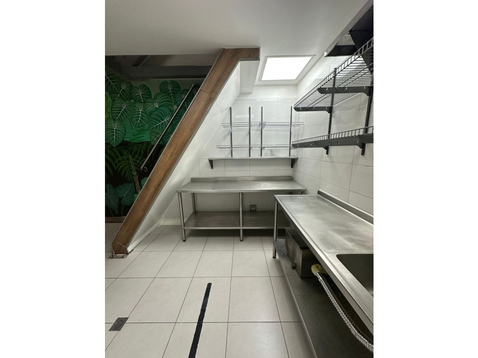 Venta-arriendo local de comidas en CC City Plaza - 3