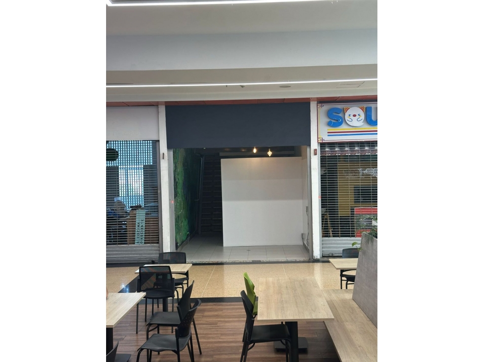 Venta-arriendo local de comidas en CC City Plaza - 5