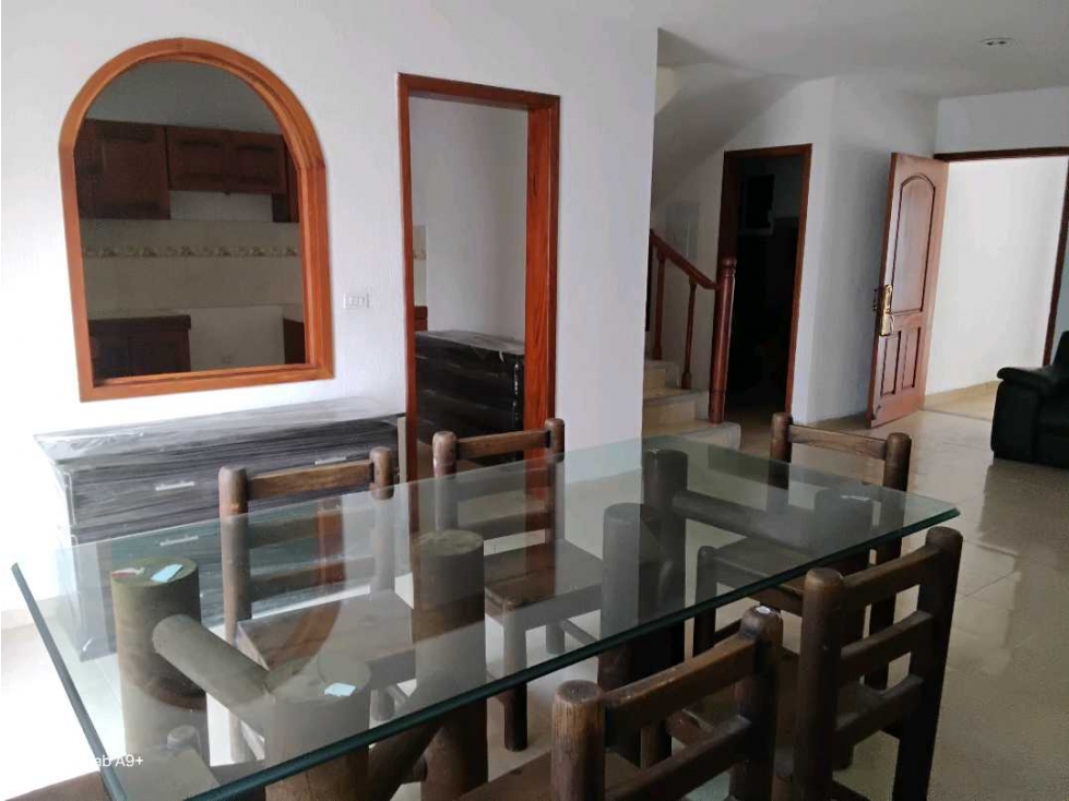 VENTA-CASA EN PRIVADA 4 RECÁMARAS 3.5 BAÑOS CUARTO DE SERVICIO SABINA - 3