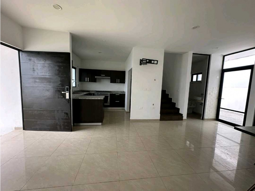 VENTA-CASA EN PRIVADA Y AMENIDADES 2 Recámaras Estudio Garaje p2 Auto2 — foto 2