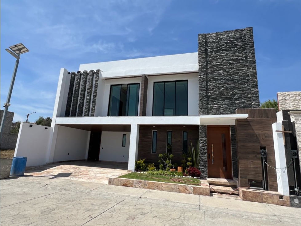 Casa inteligente en venta, nueva, Jardines Residencial