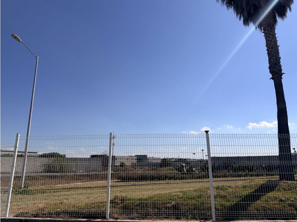 Venta de terreno para desarrollo resifencial univ futbol - 5
