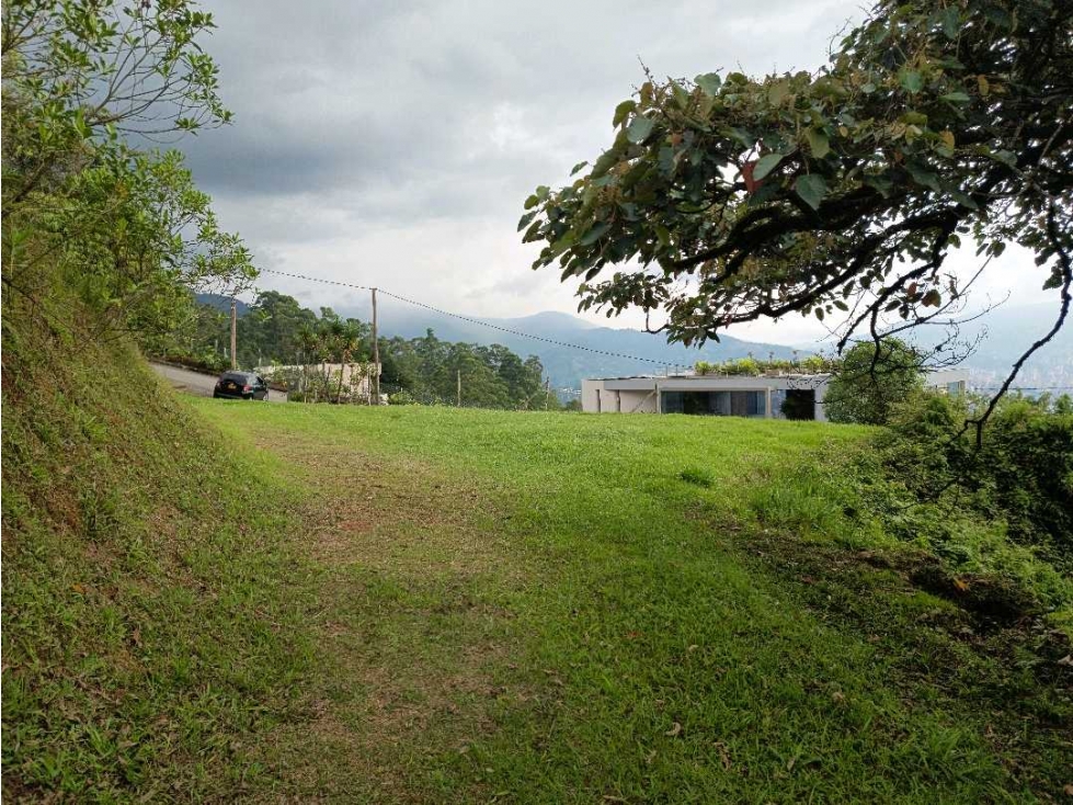 Vental Lote Los balsos El Poblado Medellín — foto 2