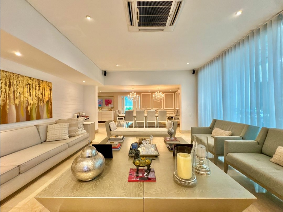 VENTA!Magnífica Casa en Castillogrande de dos Niveles! — foto 4
