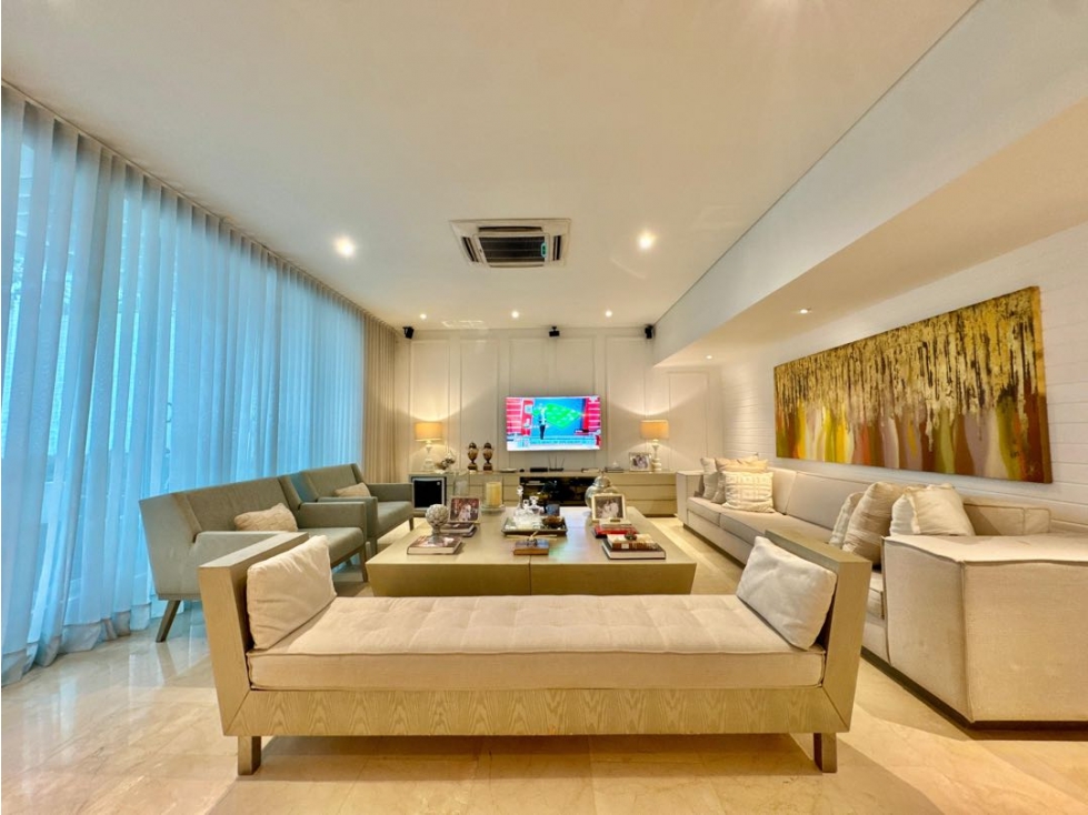 VENTA!Magnífica Casa en Castillogrande de dos Niveles! — foto 5