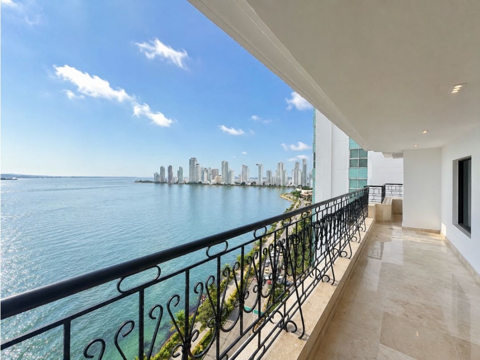 VENTA!Magnífico Apartamento con vista a la Bahía!