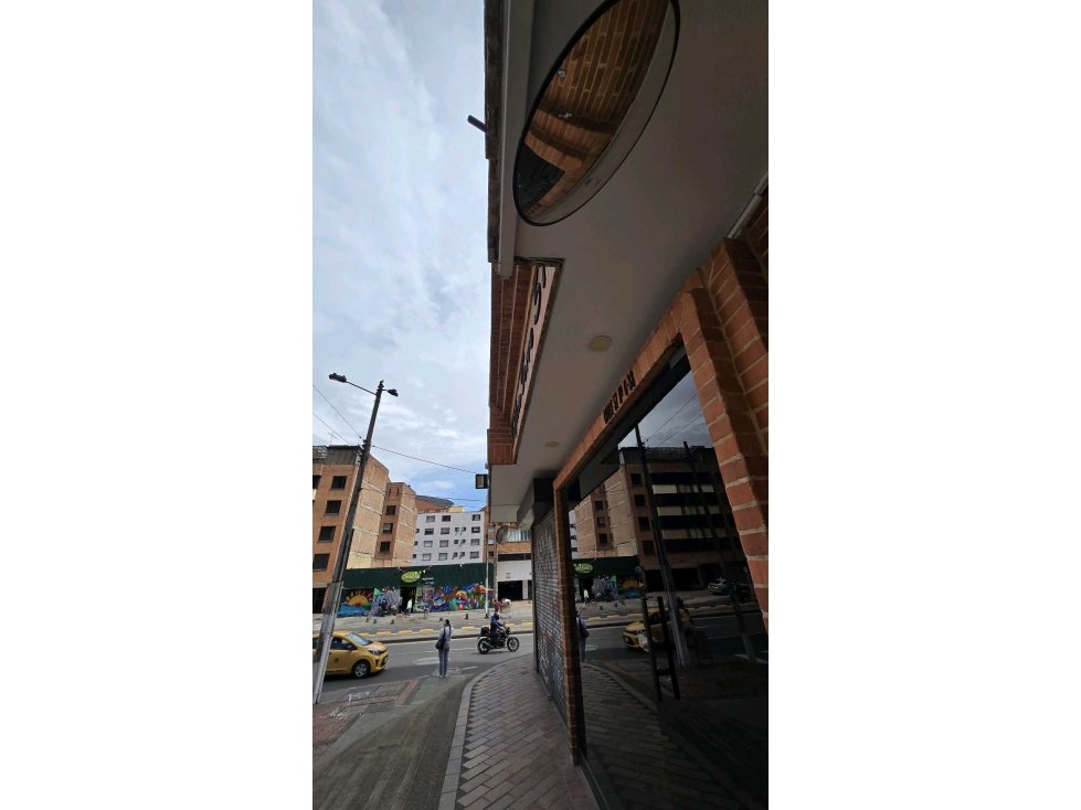 CAPRITEC Venta Arriendo Permuta Oficina Apartamento 247m2 Chapinero — foto 2