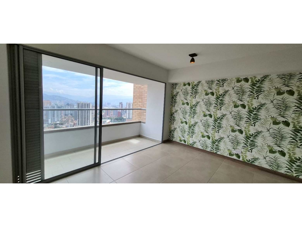 Vento apartamento en Monteazul con excelente vista — foto 5