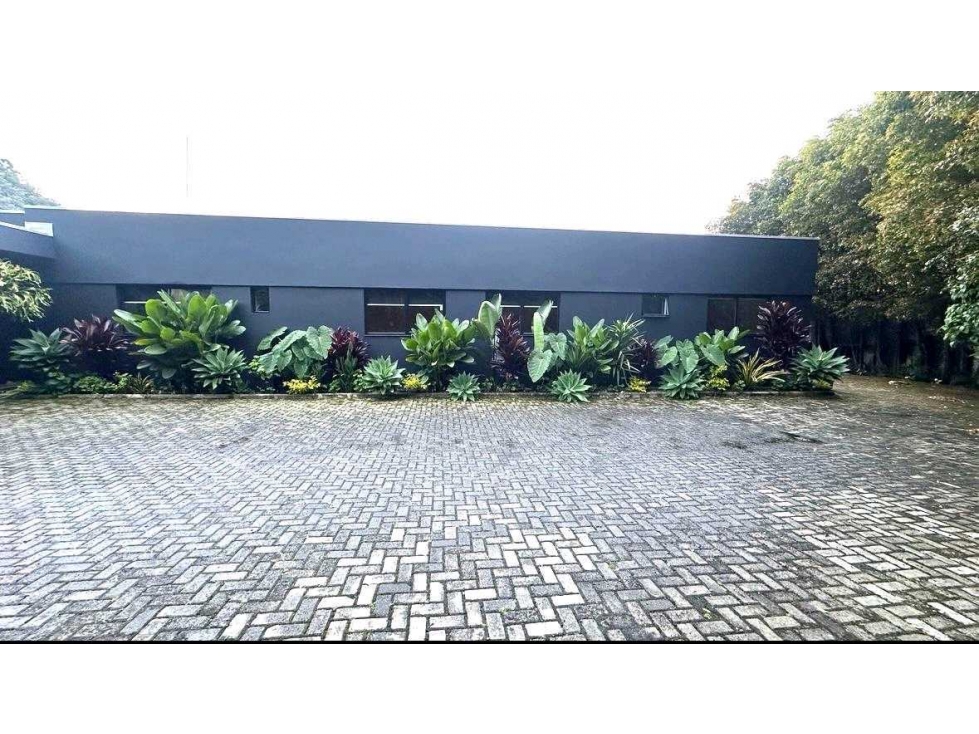 Venta y renta casa en unidad cerrada Las Palmas - 1